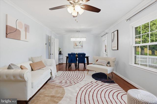 1337 SHALLOW FORD RD, Herndon, VA 20170