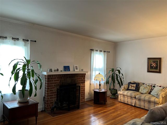4735 196th Place, Flushing, NY 11358