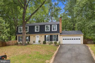 2283 DOSINIA CT, Reston, VA 20191