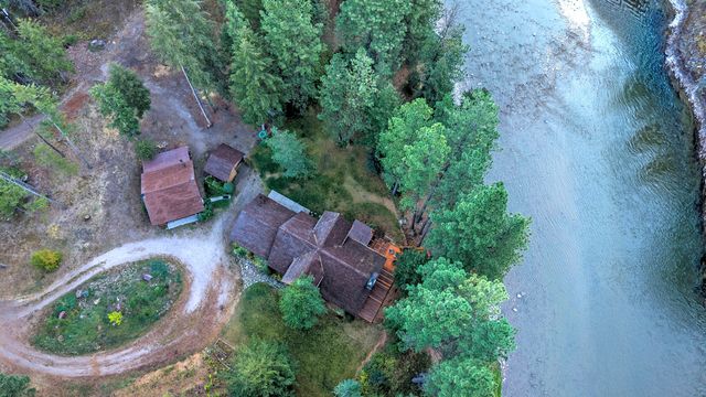3898 Rainbow Bend Drive, Bonner, MT 59823