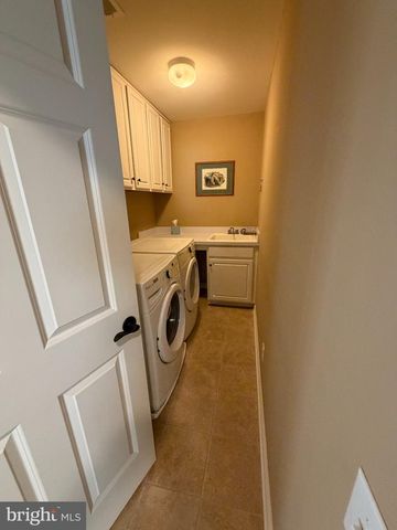 528 KERRY CT, Chester Springs, PA 19425