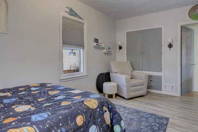 213 LAWSON STREET, Menasha, WI 54952