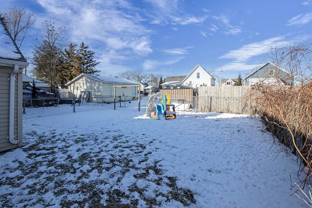 213 LAWSON STREET, Menasha, WI 54952