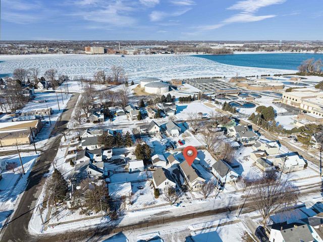 213 LAWSON STREET, Menasha, WI 54952