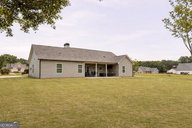85 Woodfin Way, Social Circle, GA 30025