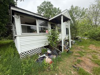 24 Elmwood St, Millbury, MA 01527