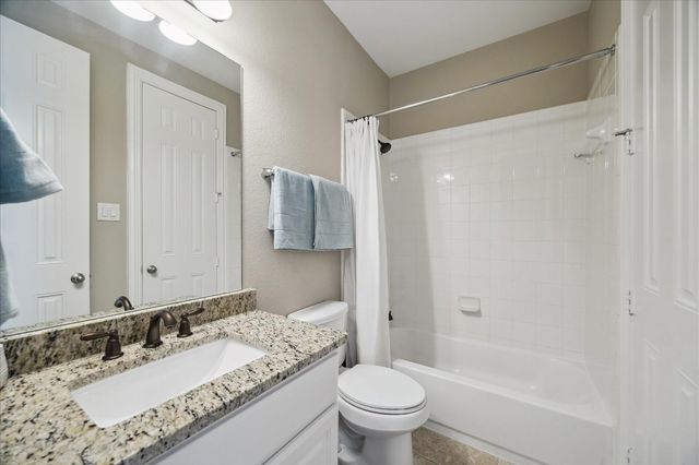 20611 Delta Lake Drive, Richmond, TX 77406