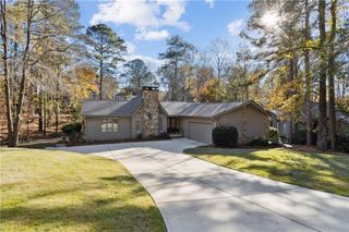 420 Hackberry Court, Roswell, GA 30076