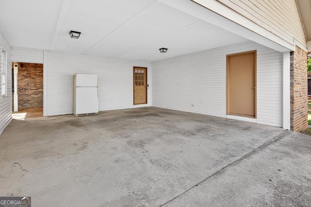 406 Maddox Road, Griffin, GA 30224