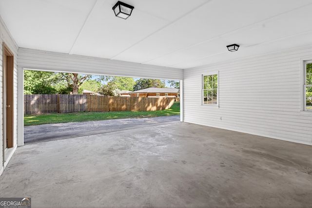 406 Maddox Road, Griffin, GA 30224