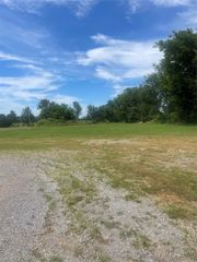 0010 Clover Circle, Tahlequah, OK 74464