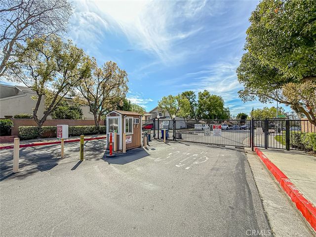12392 Carl Street, Pacoima, CA 91331