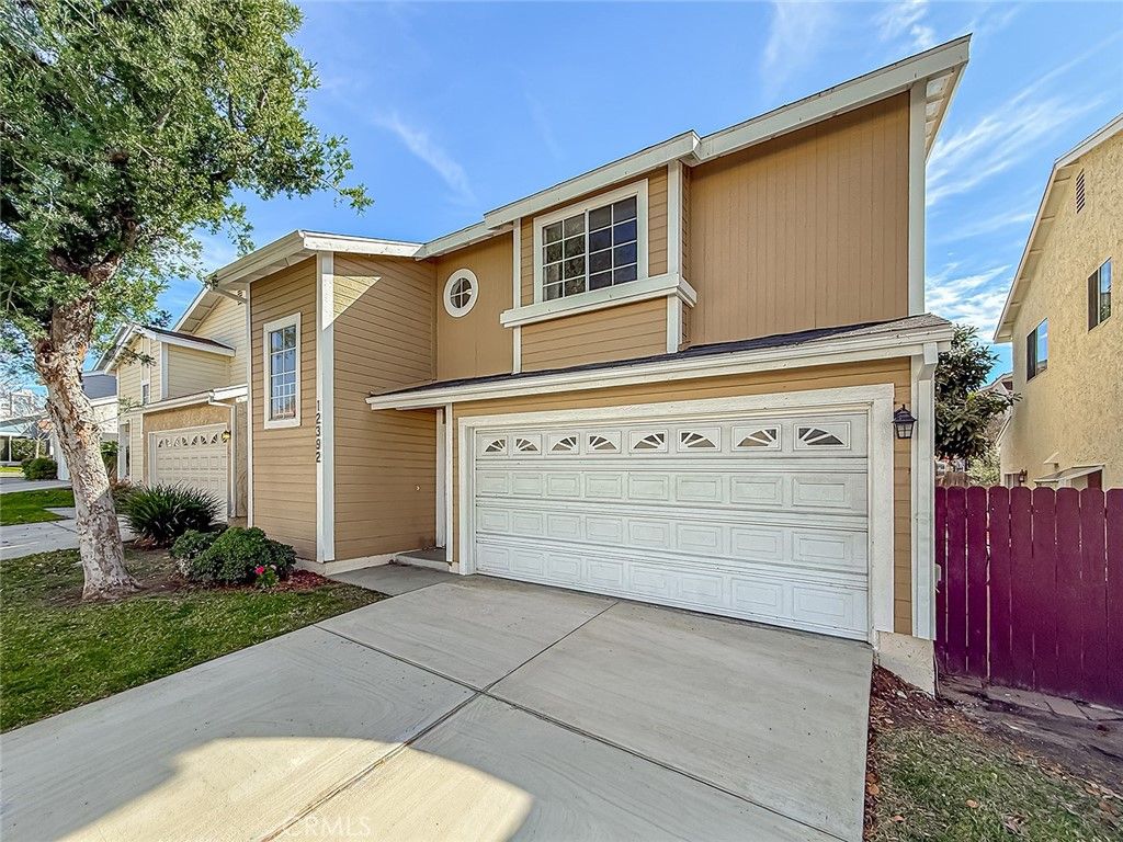 Image 2 of property listing at 12392 Carl Street, Pacoima, CA 91331