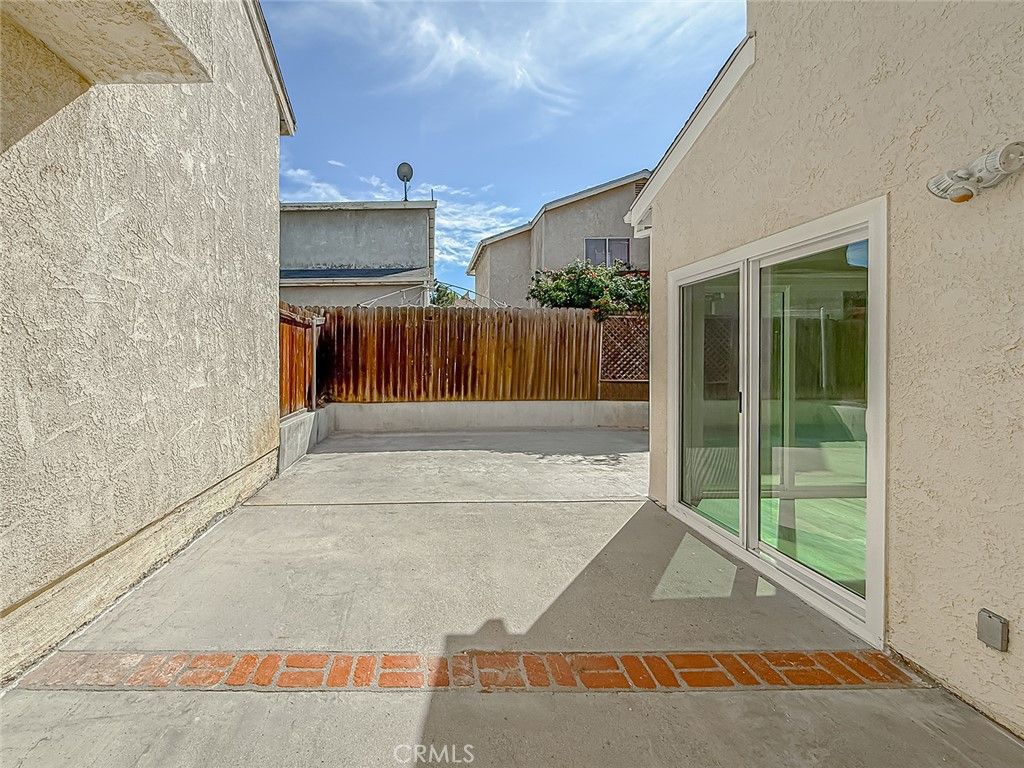 Image 46 of property listing at 12392 Carl Street, Pacoima, CA 91331