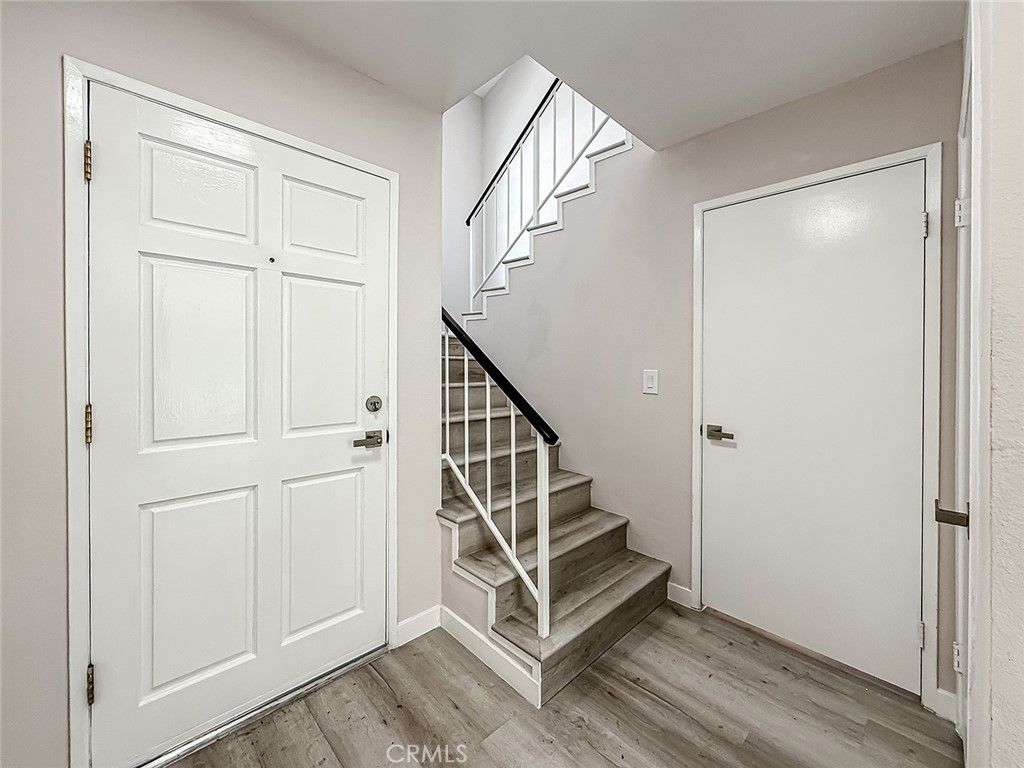 Image 6 of property listing at 12392 Carl Street, Pacoima, CA 91331