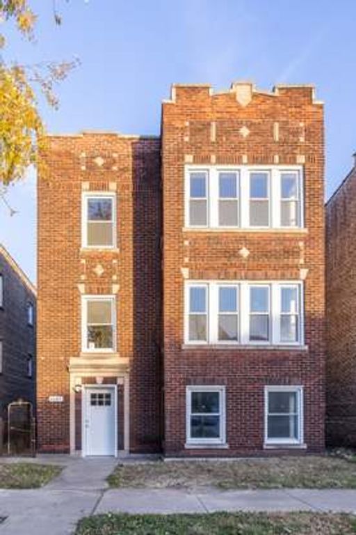 6647 S Saint Lawrence Avenue 1, Chicago, IL 60637