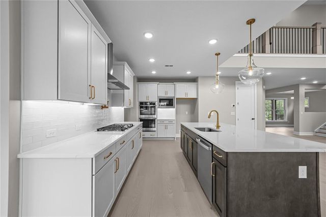 444 Lower Shoreline Ct SW, Marietta, GA 30064