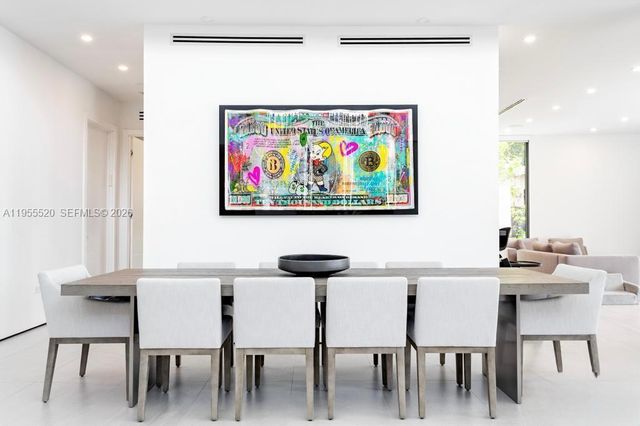 1830 NE 193rd St, Miami, FL 33179