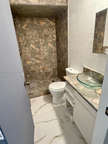 10357 SW 174th Ter 1, Miami, FL 33157