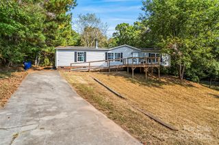5180 Branchside Drive, Granite Falls, NC 28630