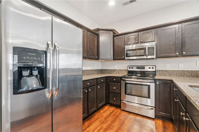 469 Cambria Drive, North Liberty, IA 52317