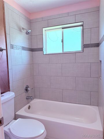 4010 Rose Hill Court, Millbrook, AL 36054