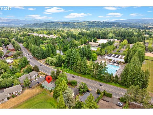 2035 Ne KANE Dr, Gresham, OR 97030