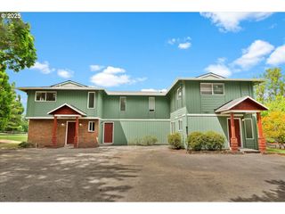 2035 Ne KANE Dr, Gresham, OR 97030