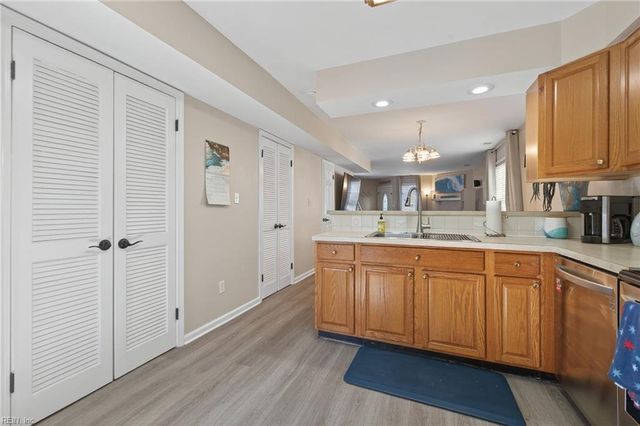 726 Carolina AVE, Virginia Beach, VA 23451