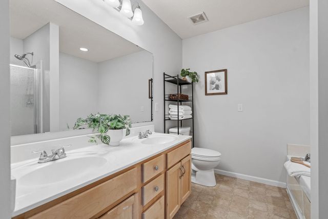15737 Foliage Avenue, Apple Valley, MN 55124