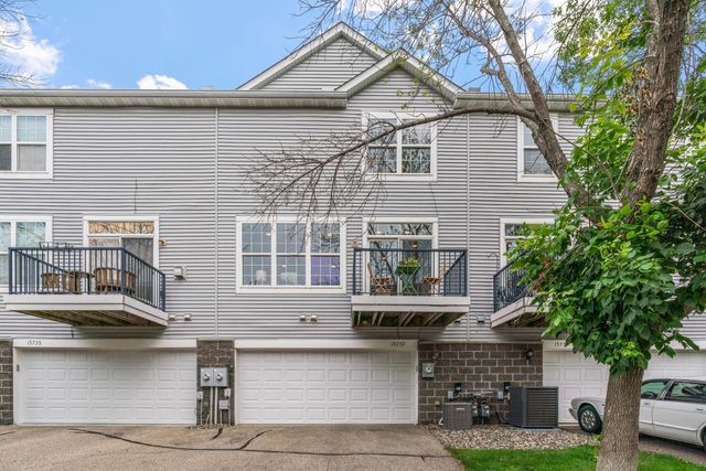 15737 Foliage Avenue, Apple Valley, MN 55124