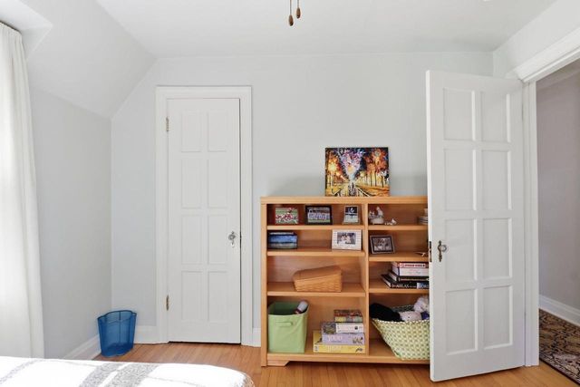 2215 Regent Street, Madison, WI 53726