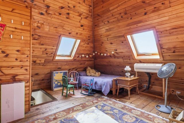 2215 Regent Street, Madison, WI 53726