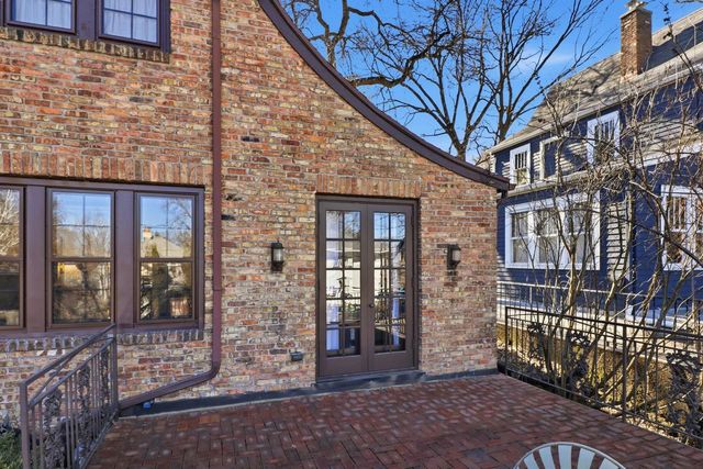 2215 Regent Street, Madison, WI 53726