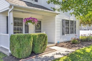 5514 Oakhurst Drive, Hebron, OH 43025