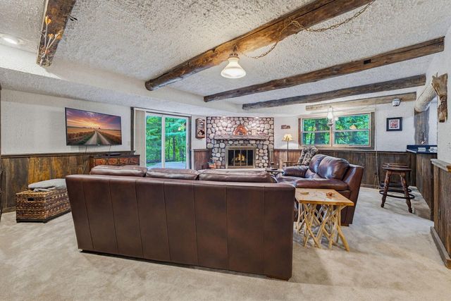 1820 Candlewood LANE, Richfield, WI 53076