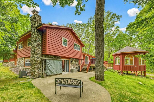 1820 Candlewood LANE, Richfield, WI 53076