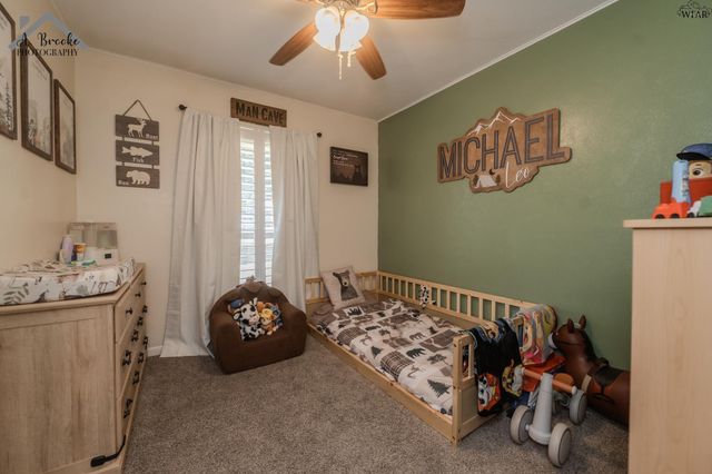 312 N RODGERS STREET, Henrietta, TX 76365