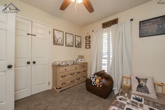 312 N RODGERS STREET, Henrietta, TX 76365