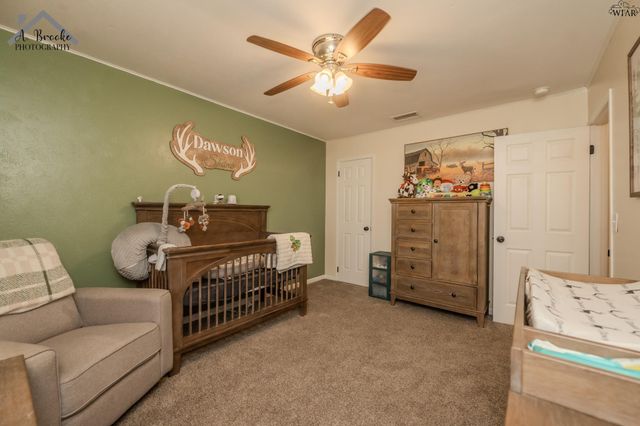 312 N RODGERS STREET, Henrietta, TX 76365