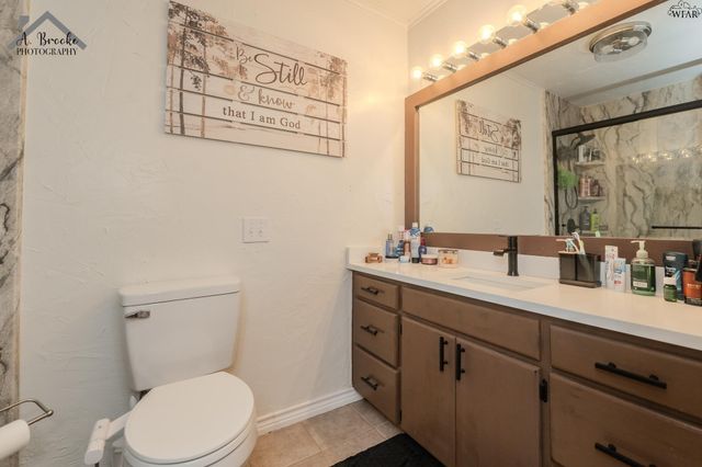 312 N RODGERS STREET, Henrietta, TX 76365