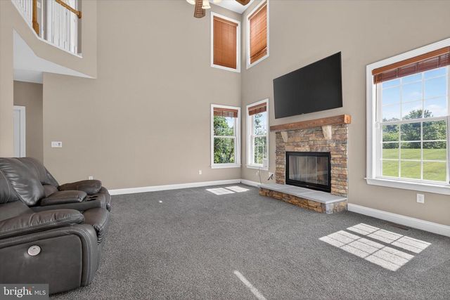 445 CAPITOL HILL RD, Dillsburg, PA 17019