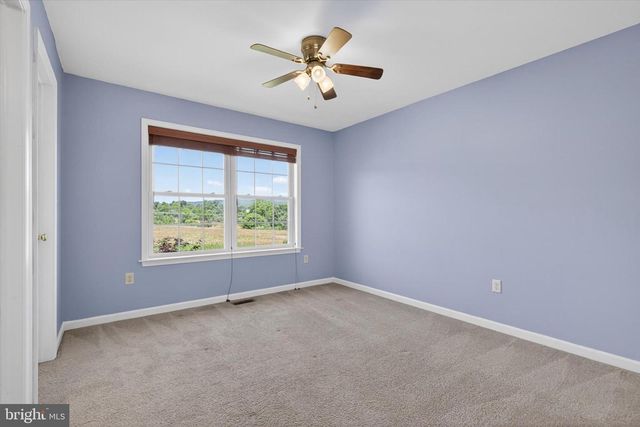 445 CAPITOL HILL RD, Dillsburg, PA 17019