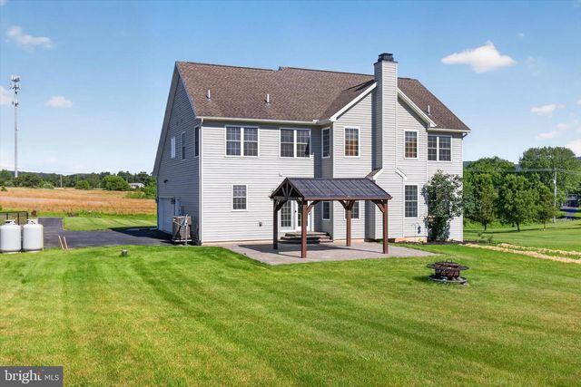 445 CAPITOL HILL RD, Dillsburg, PA 17019