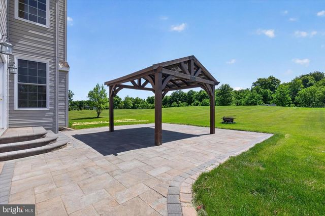 445 CAPITOL HILL RD, Dillsburg, PA 17019