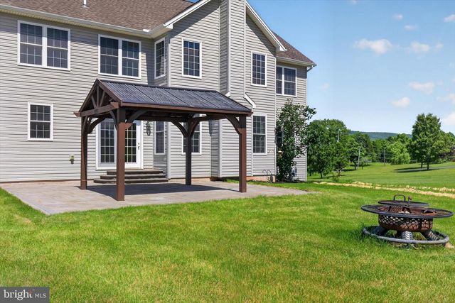 445 CAPITOL HILL RD, Dillsburg, PA 17019