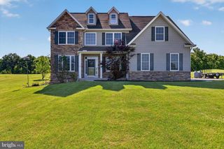 445 CAPITOL HILL RD, Dillsburg, PA 17019