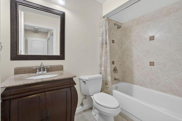 152 Eagleton Court, Palm Beach Gardens, FL 33418