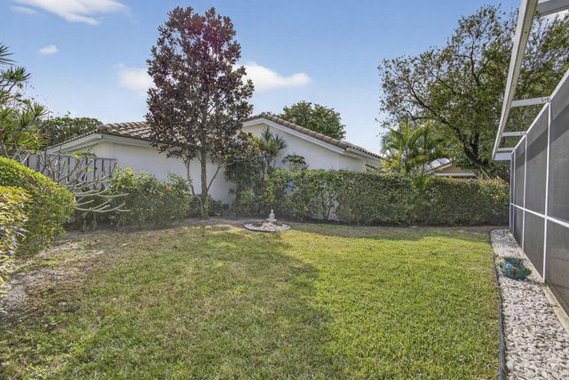 152 Eagleton Court, Palm Beach Gardens, FL 33418