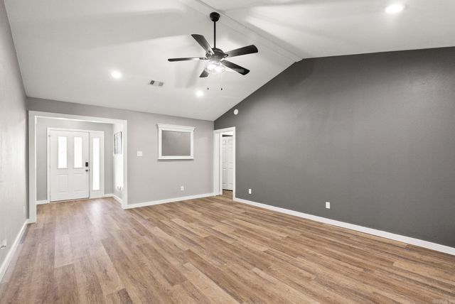 12 MALLARD, Cabot, AR 72023